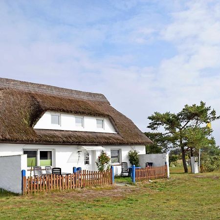 Ferienzimmer Unterm Reetdach In Pl Neuendorf (Hiddensee) Exterior foto