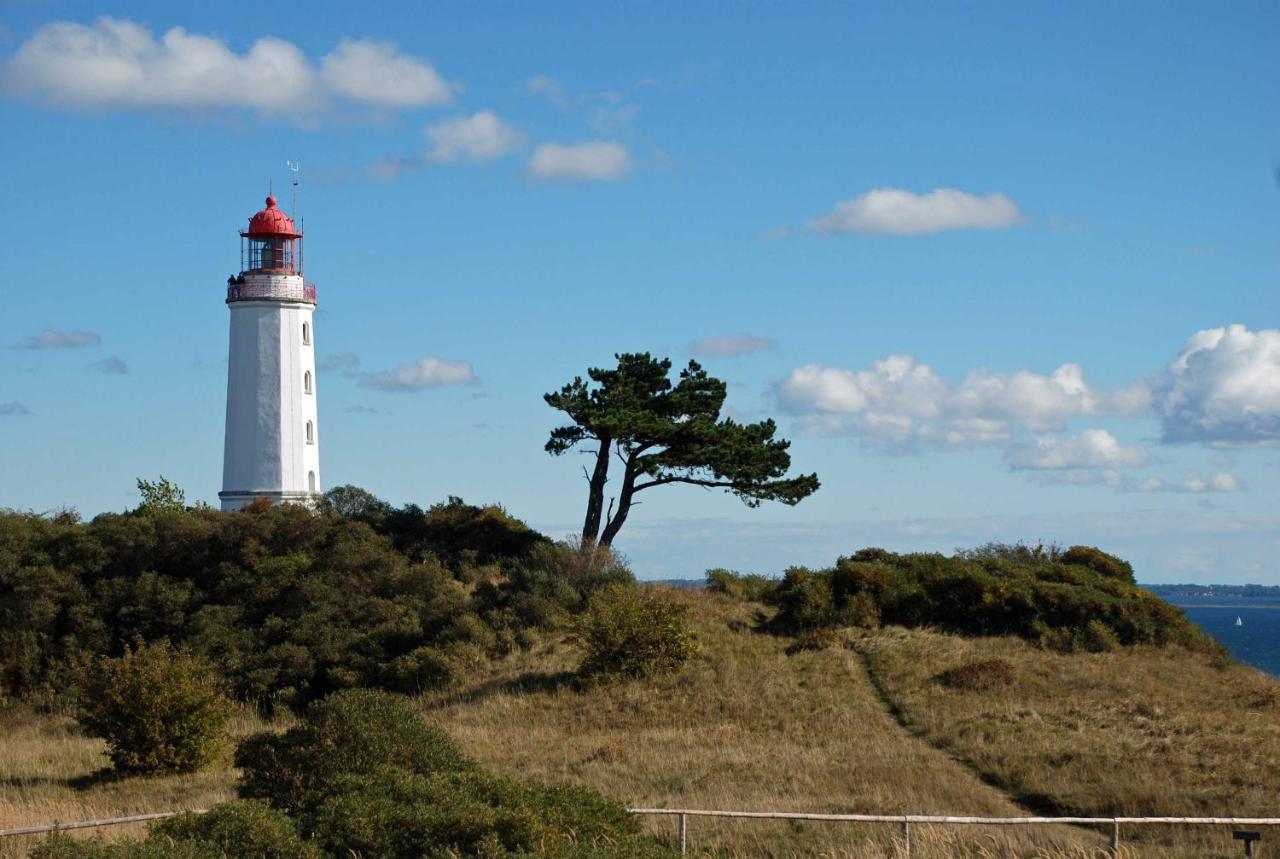 Ferienzimmer Unterm Reetdach In Pl Neuendorf (Hiddensee) Exterior foto