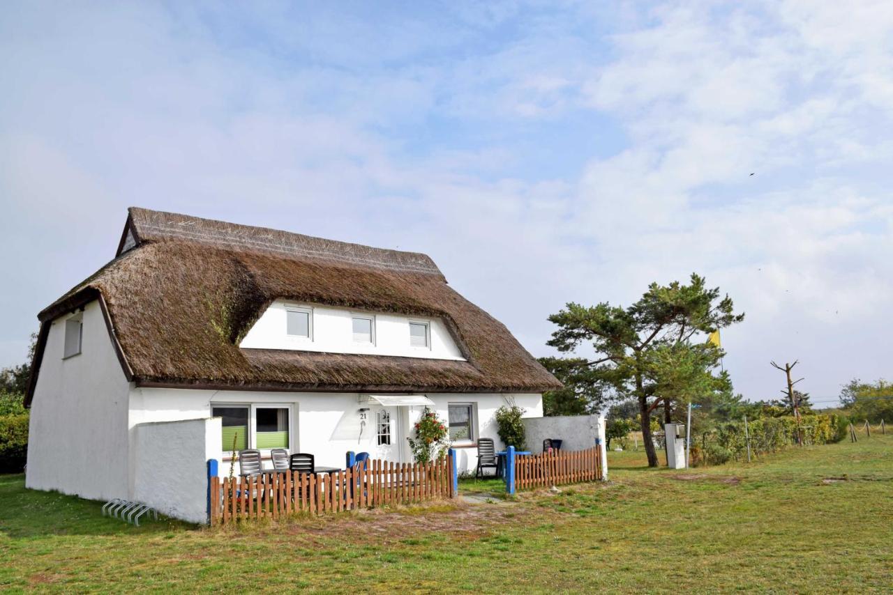 Ferienzimmer Unterm Reetdach In Pl Neuendorf (Hiddensee) Exterior foto